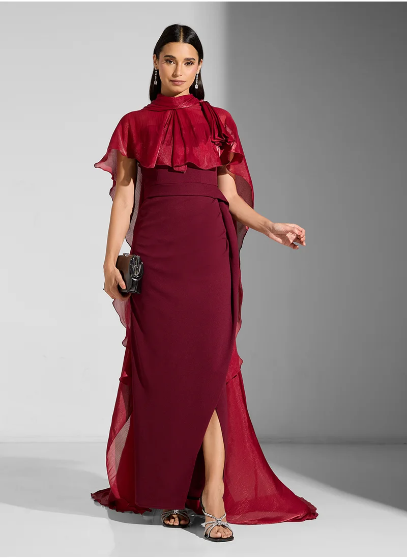 نمشي x Bandeau Dress With Detachable Body Cape