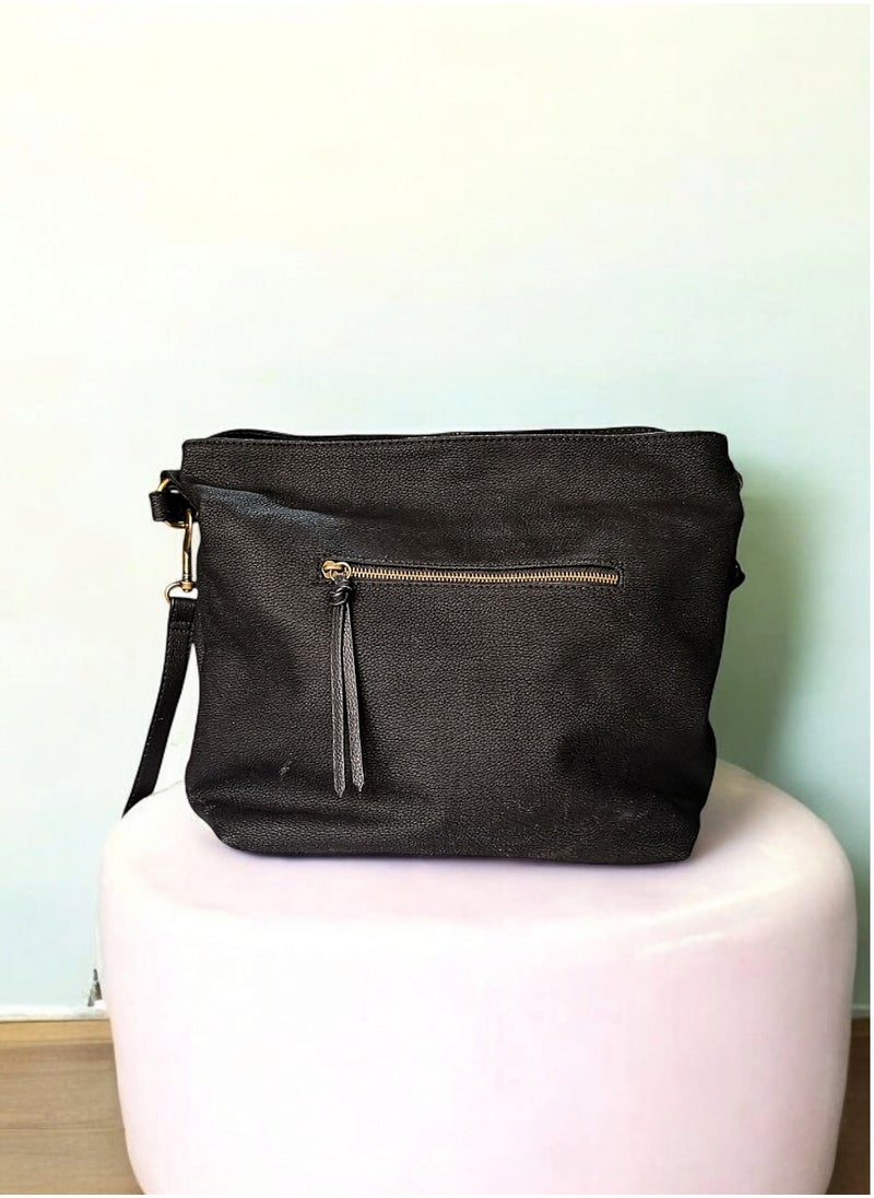 sonoma - Slouchy Black Faux-Leather Shoulder Bag with Removable Adjustable Crossbody Strap 34*30 cm - Image 1