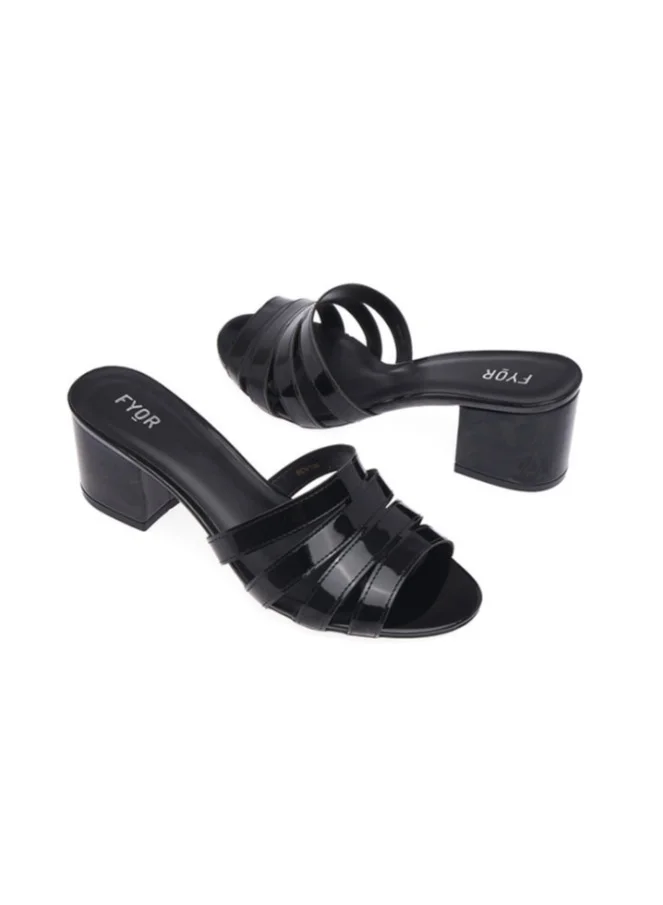 فايور Chic Comfy Slip-on