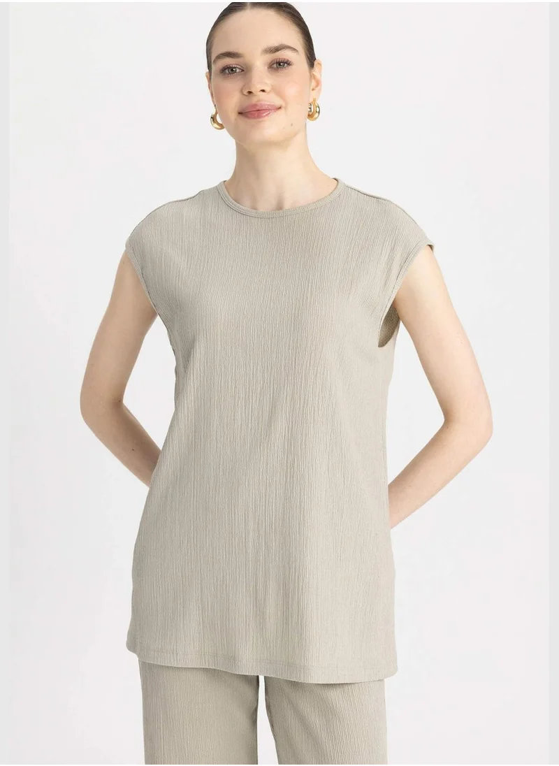 DeFacto Woman C Neck Knitted Short Sleeve Tunic