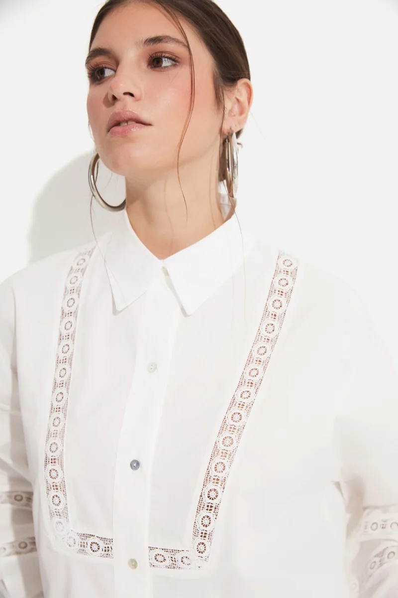 JUNE Women's Exclusive Oversize/loose Cut 100% Cotton Guipure Detailed Shirt