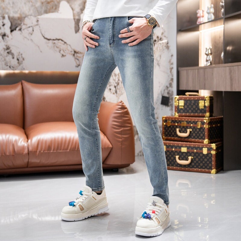 Unisex Classic Denim Jeans Loose Fit Daily Outdoor Wear - Image 4
