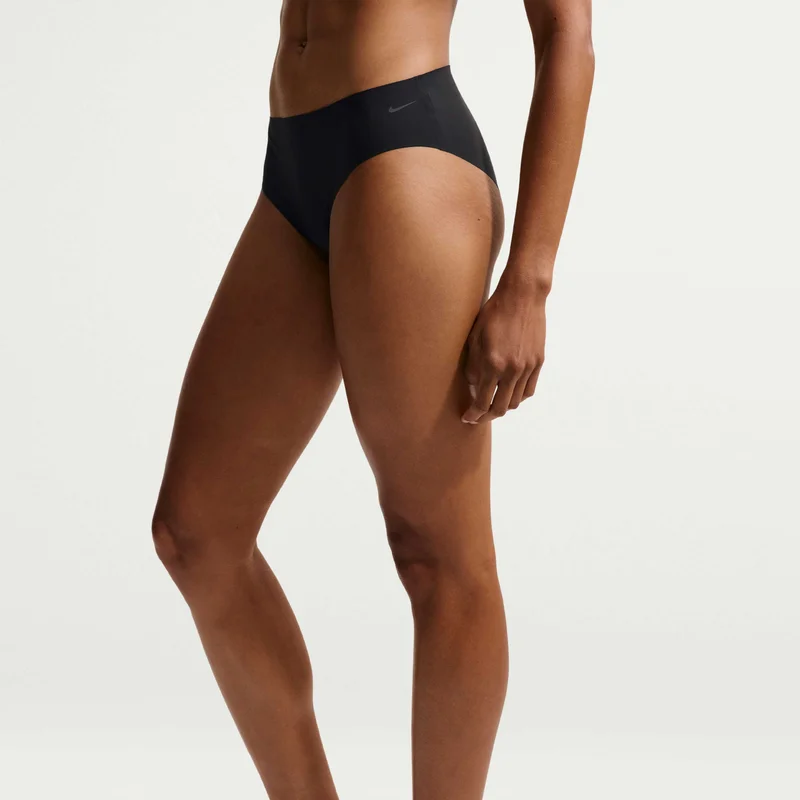 Nike Black Women's Brief Period Leak Protection Underwear for Women | Best Price UAE
