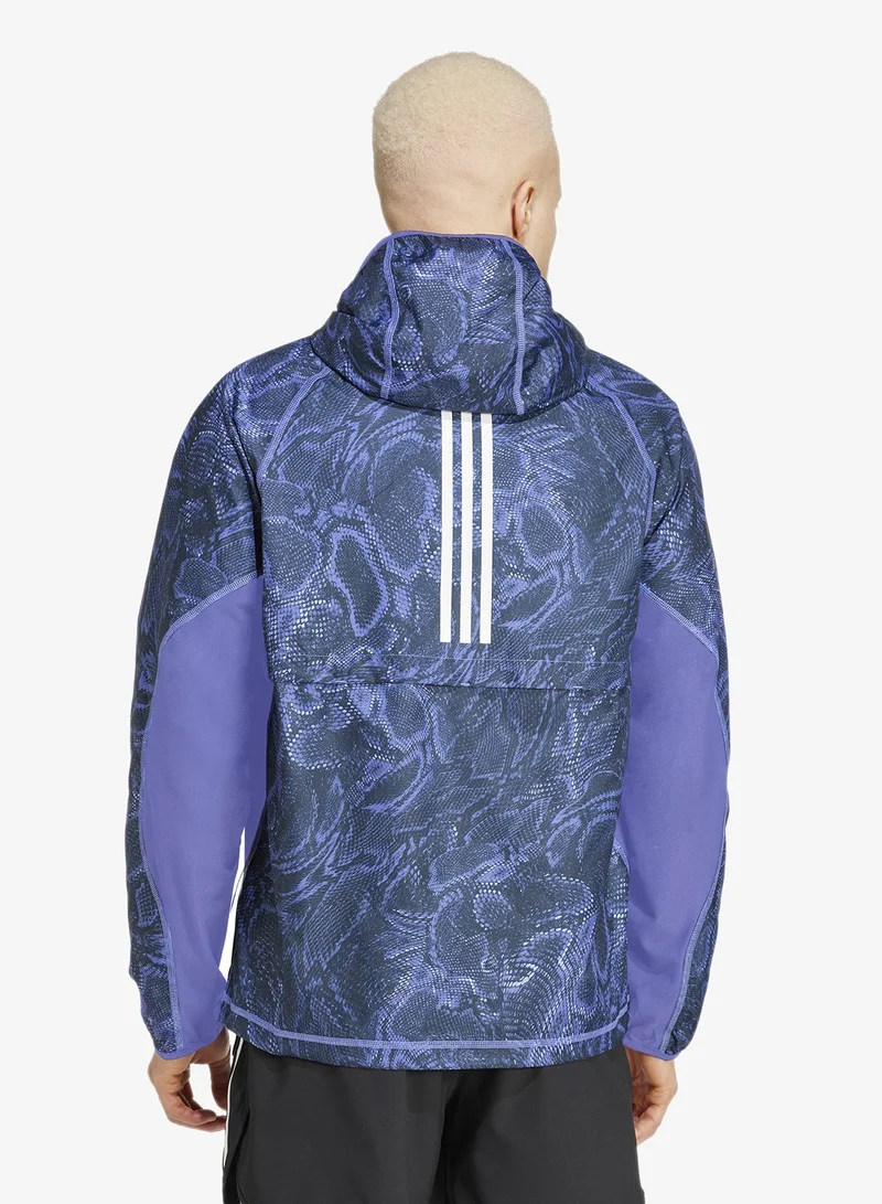 اديداس هودي أون ذا رن إكسايت بطبعة كاملة