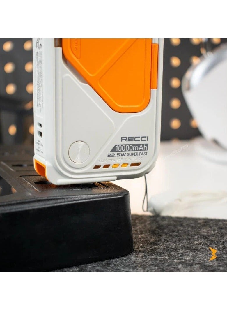 ريتشي فويادج 5 في 1 باور بنك بسعة 10000 مللي أمبير RPB-A06 | شحن سلكي سريع 22.5 واط | كابلمدمج Type-C | شحن لاسلكي 15 واط | محول سفر عالمي | لون أبيض - Image 5