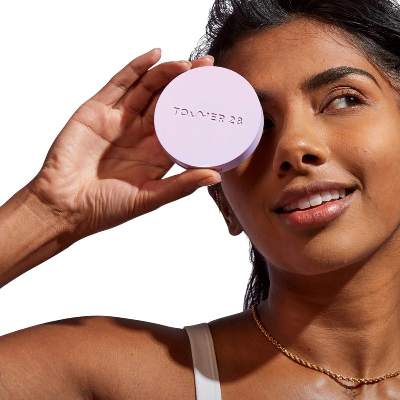 Tower 28 GetSet Pressed Setting Powder - Talc-Free Face Powder for Sensitive Skin with Kaolin Clay + Squalane - Brightens + Sets Face Makeup - Transfer/Sweat-Proof - Balboa Banana (0.35 oz) - Image 3