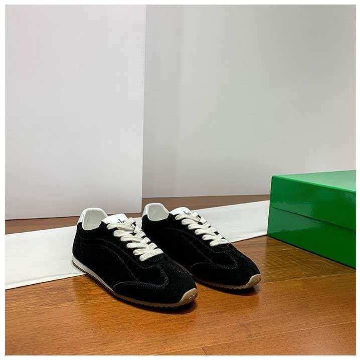 Women's Low Top Sneaker Breathable Lightweight Casual Shoes with Soft Cushion and Height Increase - Image 2