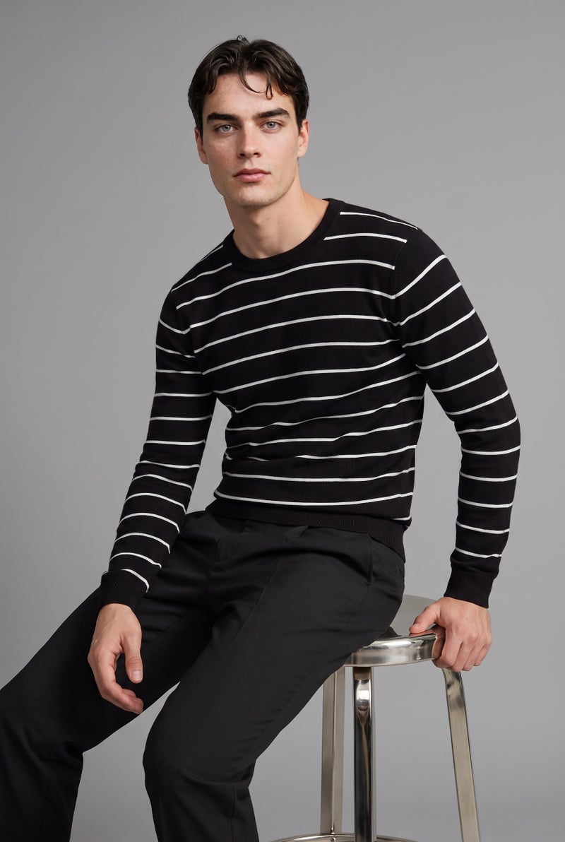 DeFacto Black Man Standard Fit Crew Neck Knitwear Pullover Casual - Image 4