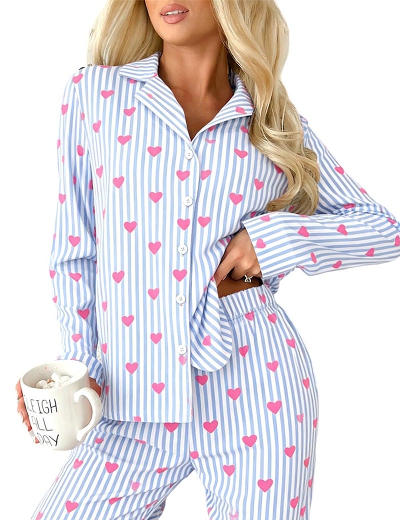 Ecosunny طقم بيجامة يوم عيد الحب من إيكوسوني للنساء بطبعة قلوب بأكمام طويلة، طقم مكون من قطعتين بأزرار للراحة - Image 1