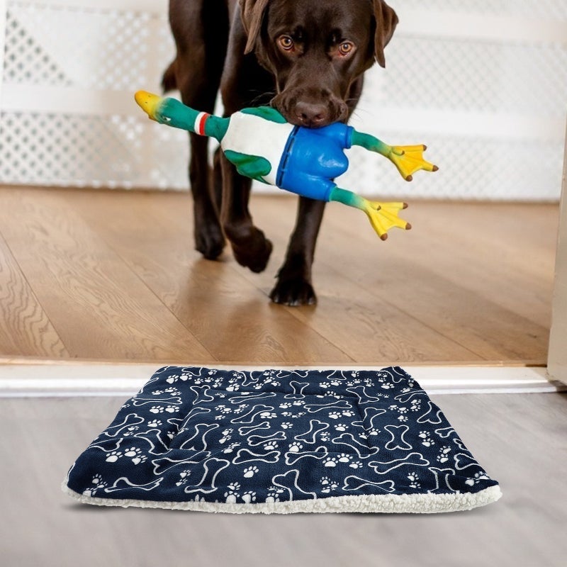 1pc Reusable Warm Pet Mat Large Pet Resting Cushion Thickened Dog Cat Mat - Image 3
