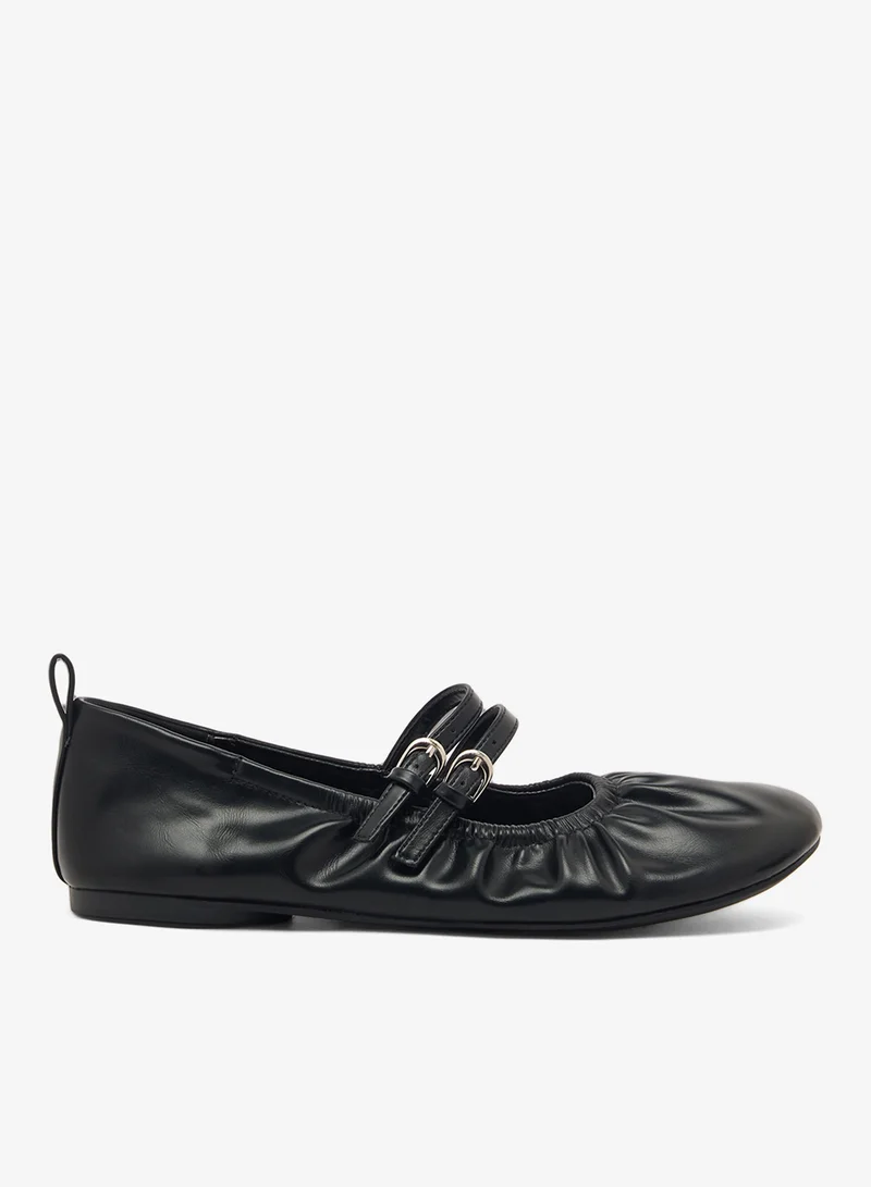 Mia Ballet Flats