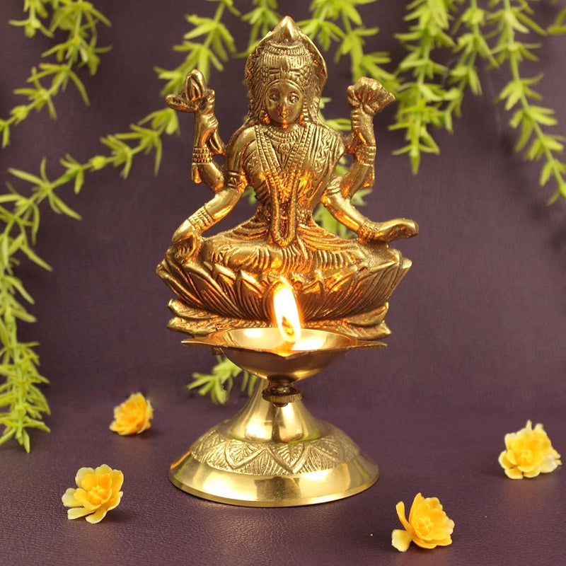 Spillbox Traditional Brass Diya for Puja Pooja Aarti Arti Deepak Deepam Oil Lamp for Home Temple Puja Articles Decor Gift Shree Lakshmi Deepam Kamatchi Devi Diya Handcrafted Lakshmi Diya