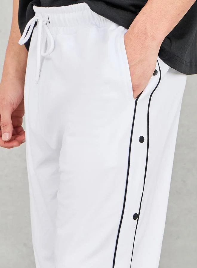 Styli Contrast Piping and Popper Oversized Open Hem Jogger