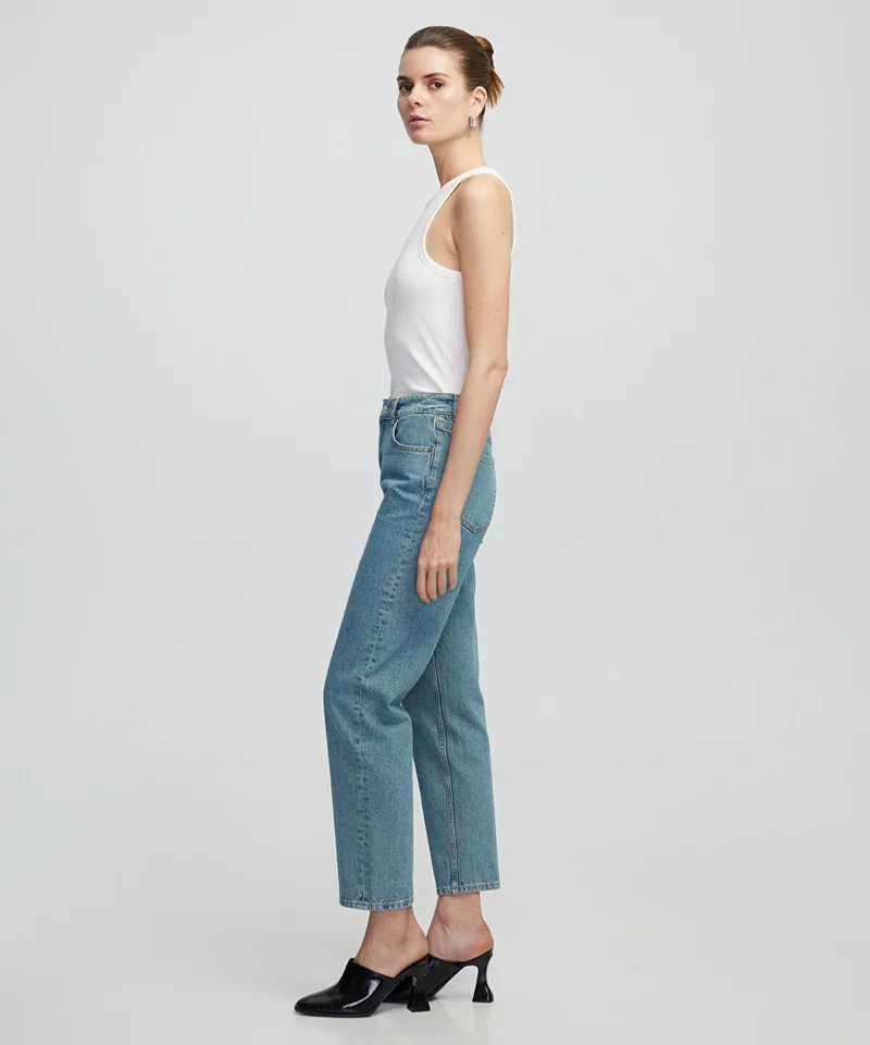 ابيكول Slim Straight Fit Jeans