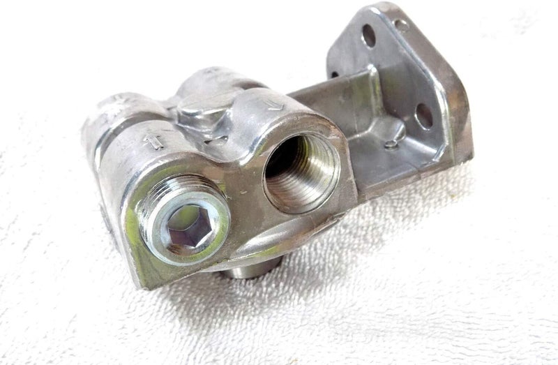 K.B.D.P. NAPA/WIX 24770 Fuel Filter Base for 1"-14 CAT 1R-0749 or 1R-0750 - Image 1