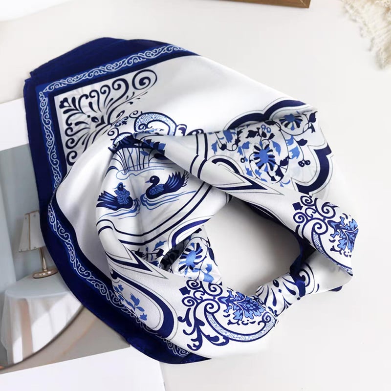 Aufeel 100% Real Mulberry Silk Women Small Square Neck Scarfs 21" Lightweight Headscarf Printed Neckerchief Gift Packed (Blue White) - Image 4