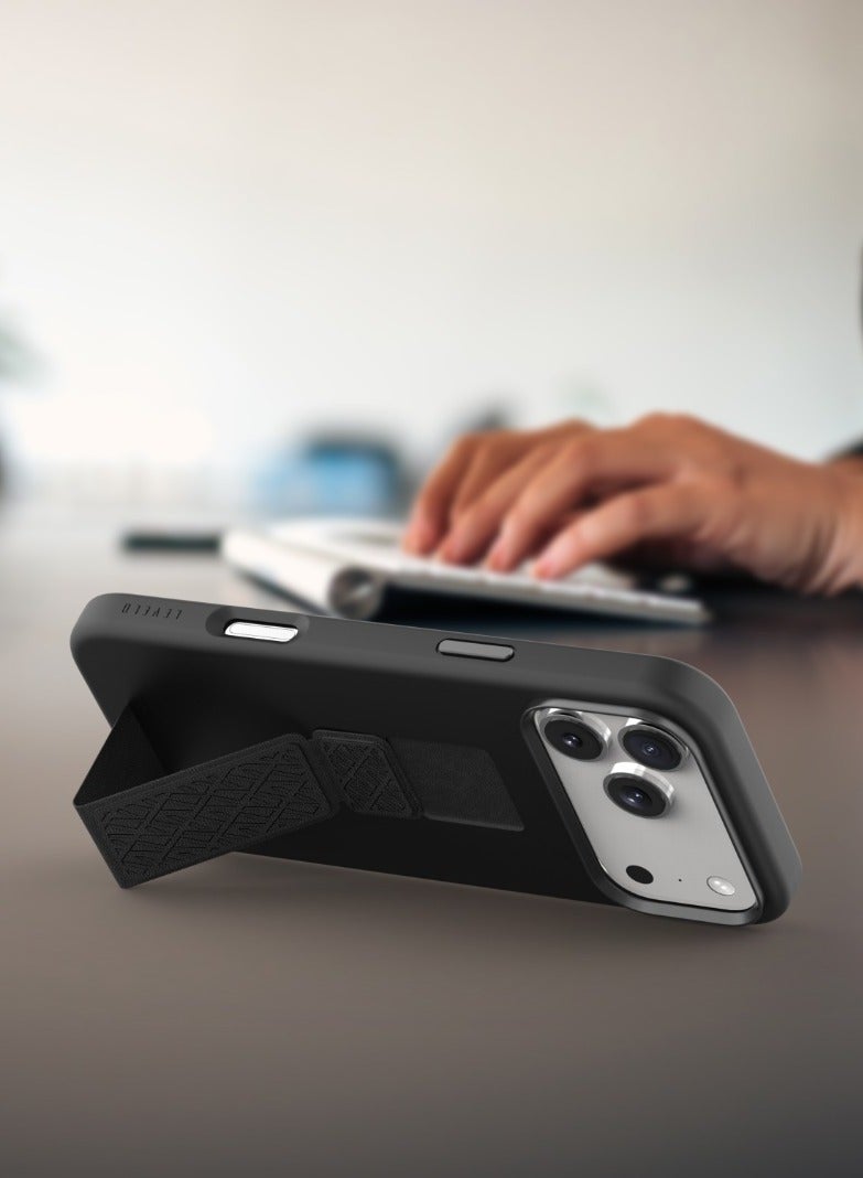 ليفيلو جراب مورفيكس سيليكون لهاتف iPhone 17 Pro Max مع قبضة جلدية لتثبيت آمن / مصد مقاوم للصدمات / غطاء خلفي بتصميم نحيف / حواف مرتفعة للكاميرا والشاشة / سيليكون سائل مريح / حافة مرتفعة - أسود - Image 3