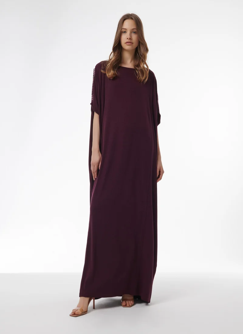 leem Scallop Neckline Kaftan