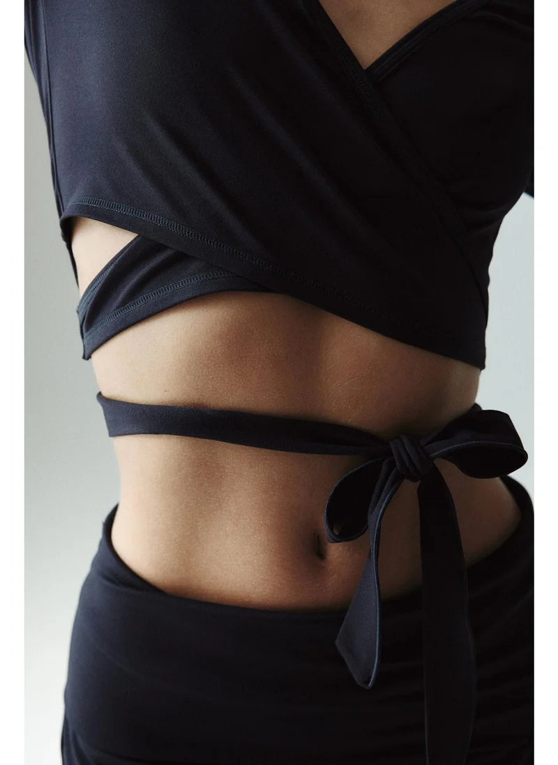 H&M Short wrap top