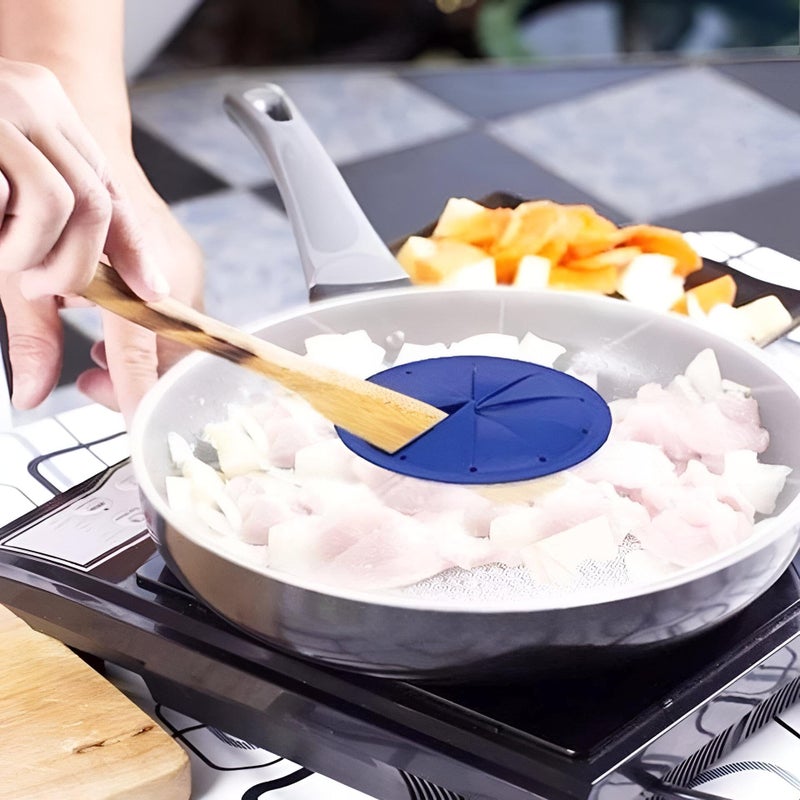 Universal Mixer Shield - Anti-Splash Lid for Dough and Liquids, Fits 5 Pot Sizes 18-30cm, Features Silicone Blender Port - Image 3