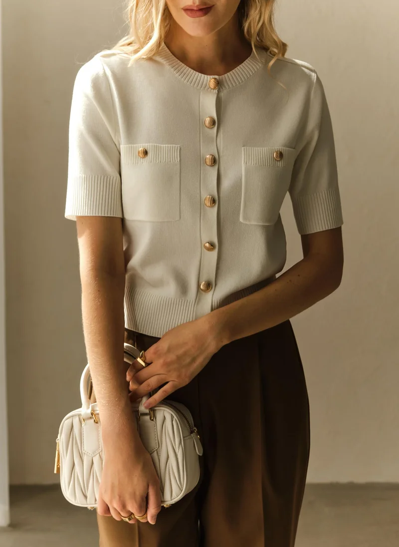 Lichi Short-sleeved knitted cardigan with golden fittings