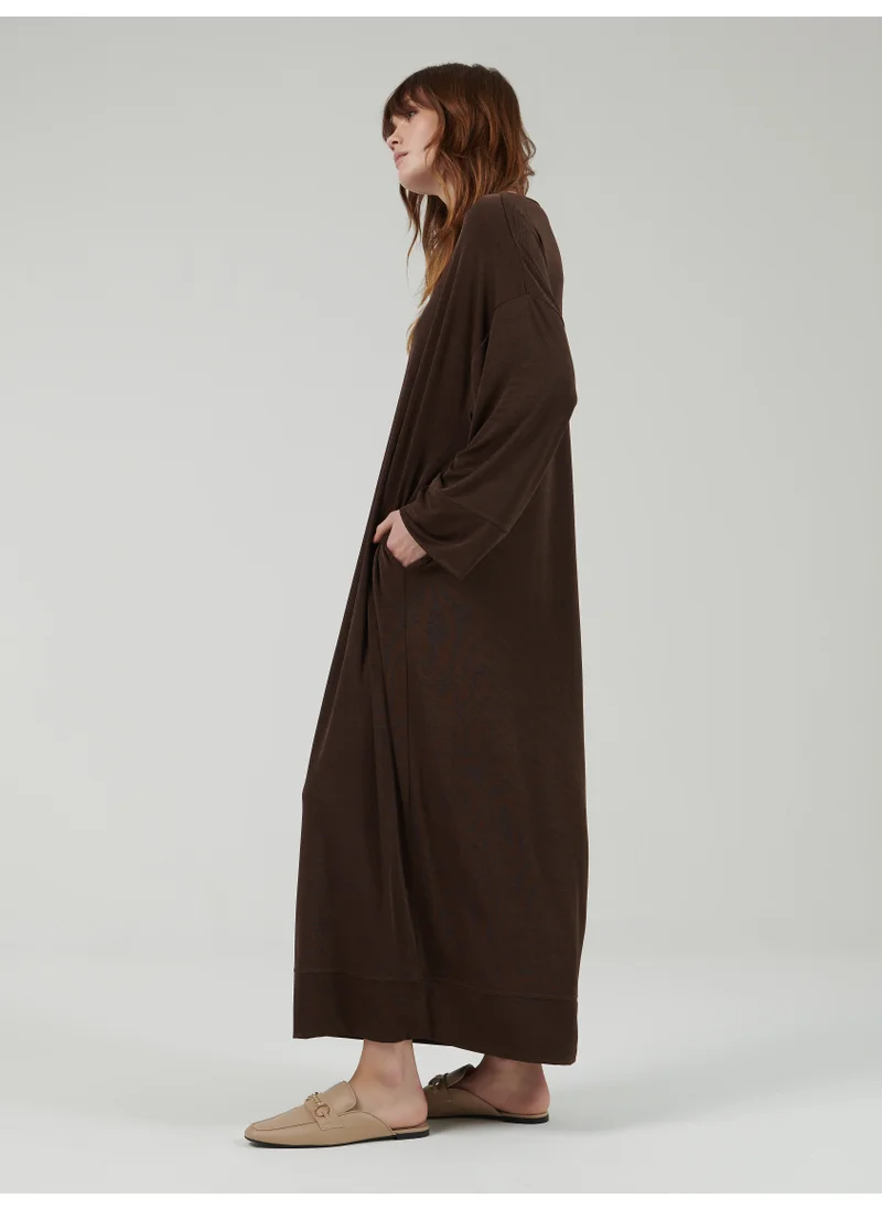 leem V-Neck Kaftan