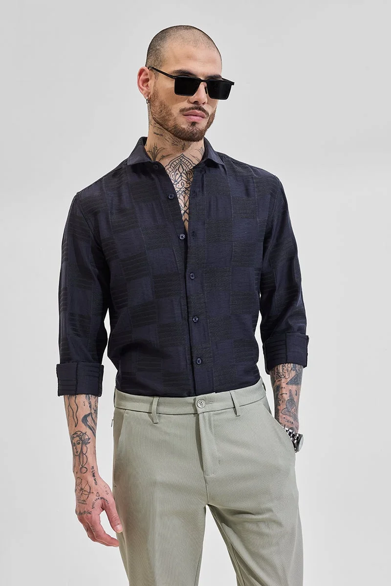 سنيتش قميص كحلي ضيق بتصميم ذاتي