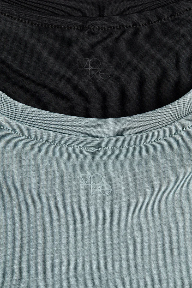 اتش اند ام بلوزة رياضية من نسيج دراي موف - عبوة من 2