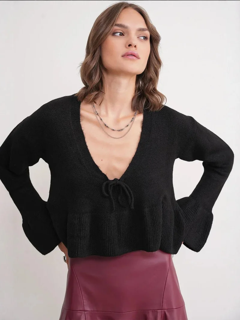 Mixray Black Mixray Tie Detailed Ruffled V-Neck Knit Sweater for Women | Best Price UAE
