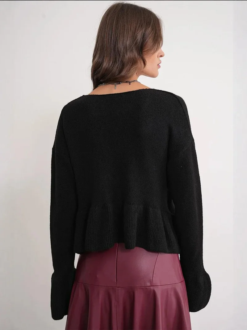 Mixray Black Mixray Tie Detailed Ruffled V-Neck Knit Sweater for Women | Best Price UAE