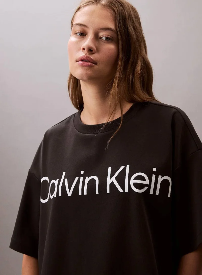 CALVIN KLEIN Logo Graphic Boxy Cropped T-Shirt