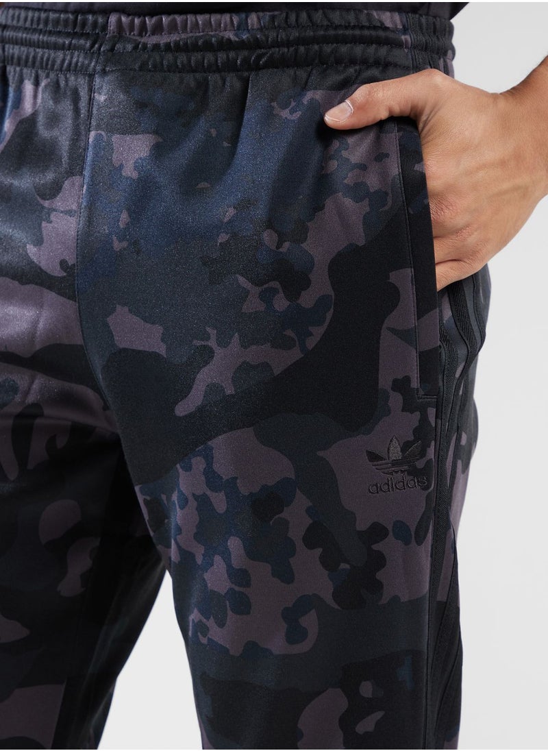 Camo Pants - pzsku/Z5C4C8EED0CF1BEF4C765Z/45/_/1705672117/5cf97ebe-7eb3-4bc6-834a-f00dac1023e5