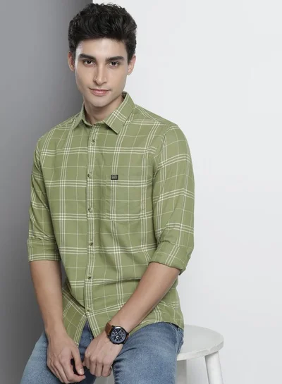 شركة المرآب الهندية Men Slim Fit Checkered Full Sleeves Spread Collar Casual Shirt