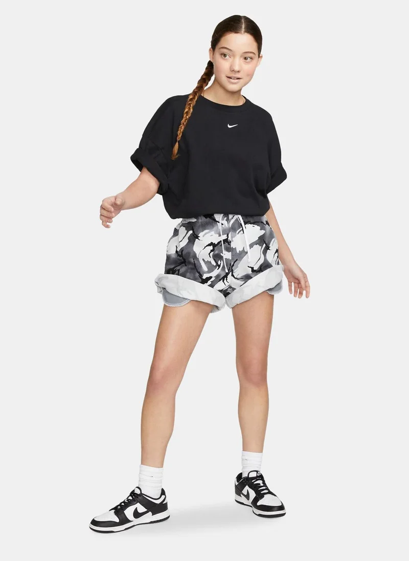 نايكي Women's Sportswear Essential T-Shirt