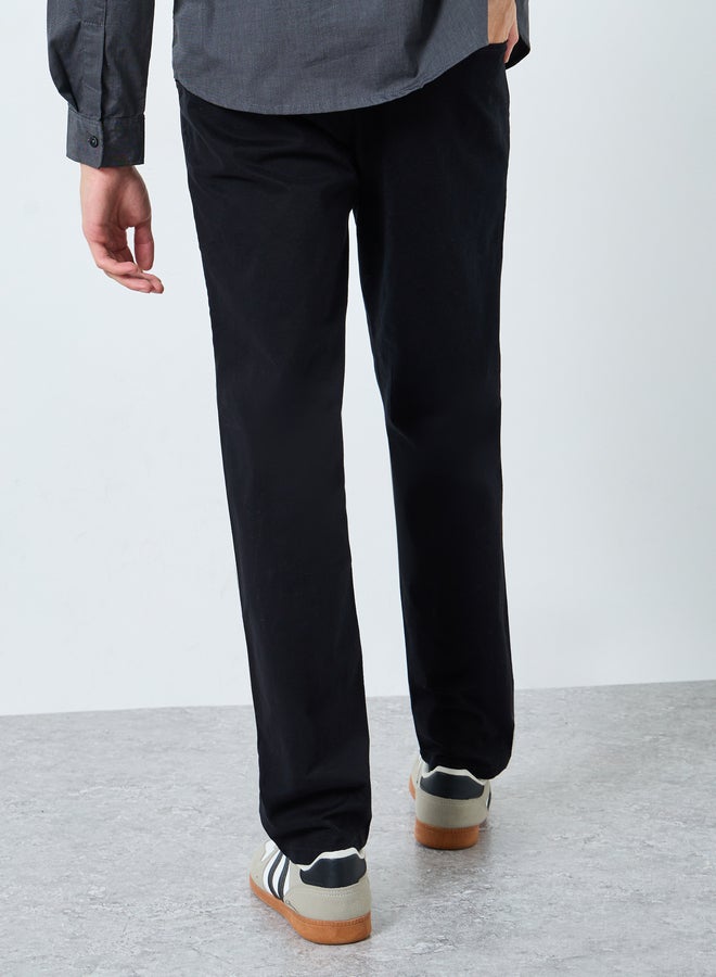 ستايلي سراويل تشينو رجالية ضيقة باللون الأسود - Image 4