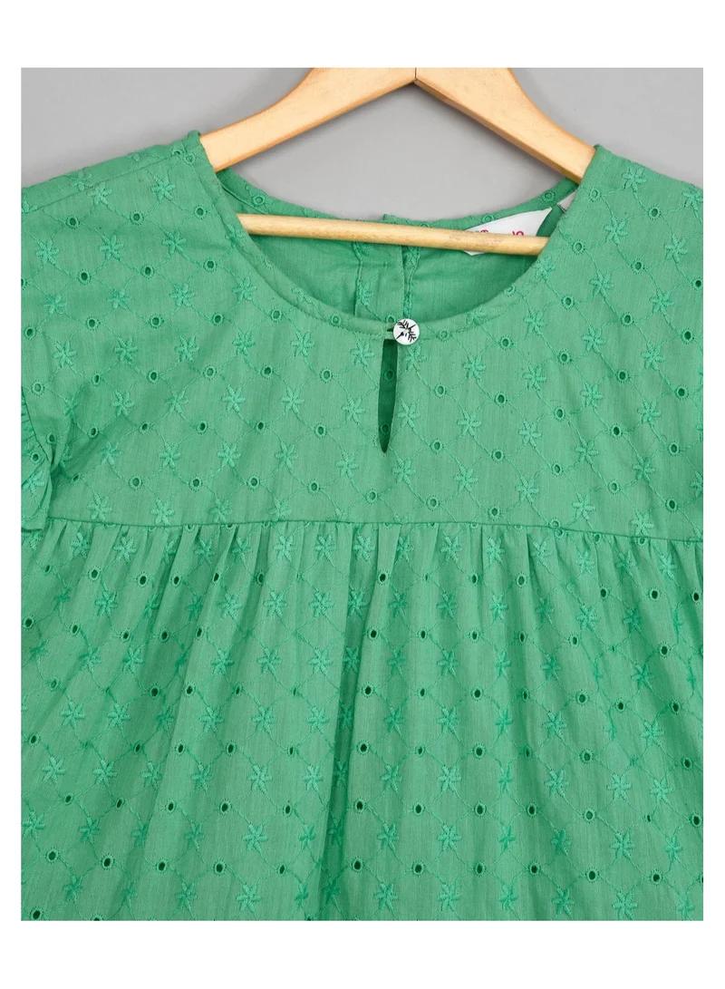 بيبي كلو Tiered Eyelet Dress