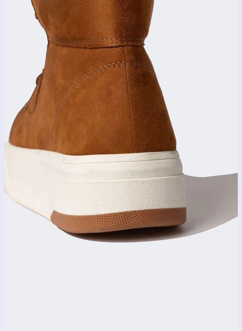 ديفاكتو Woman Casual Boots