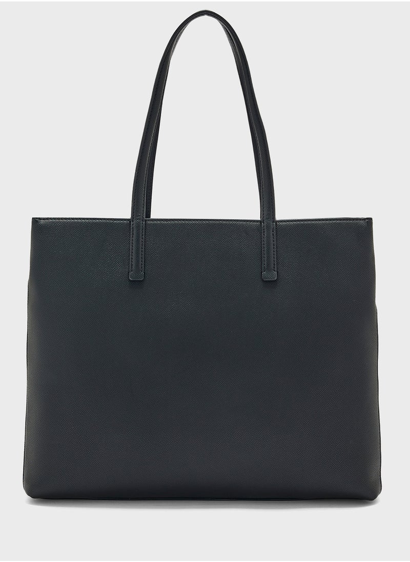 CALVIN KLEIN Must Medium Shopper  - Image 2