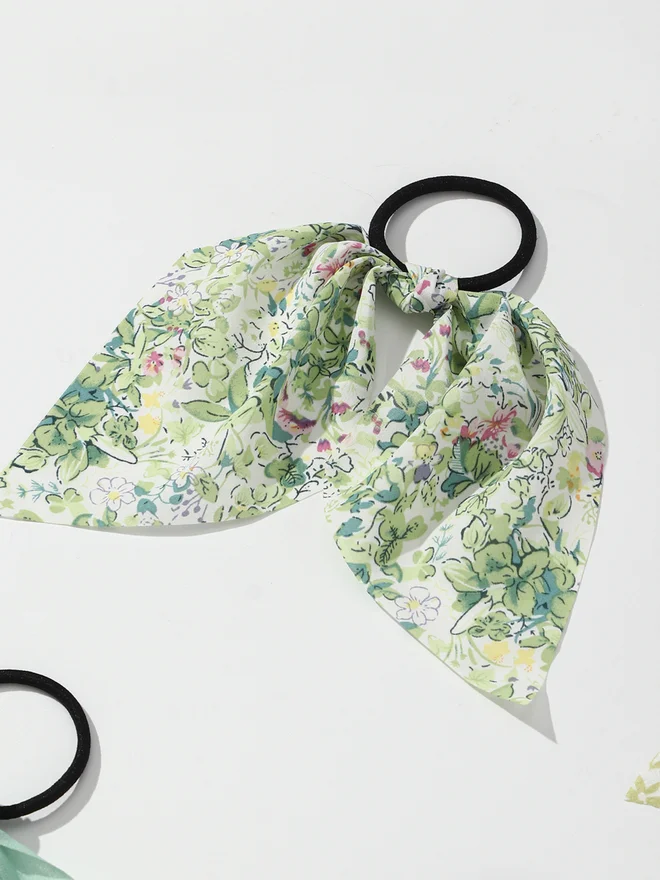 Take Two Set of 5 - Knot Decor Hair Ties