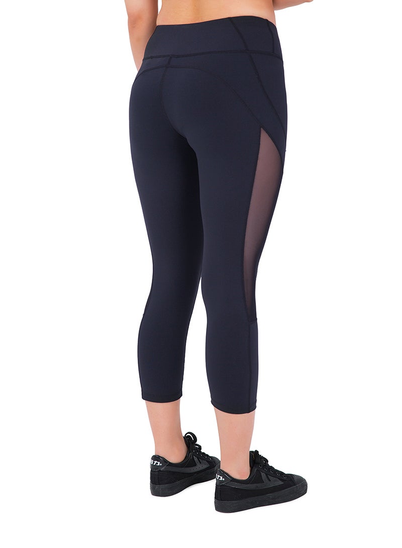 Sharpdo Women's Mid Waist Side Mesh Dry Fit Workout Capri Leggings with Inner Pocket - Image 3