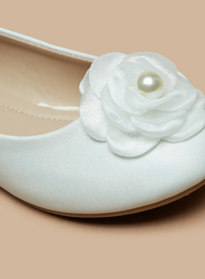 فلورا بيلا من شو إكسبرس Girl's Applique Detail Slip-On Round Toe Ballerina Shoes Ramadan Collection