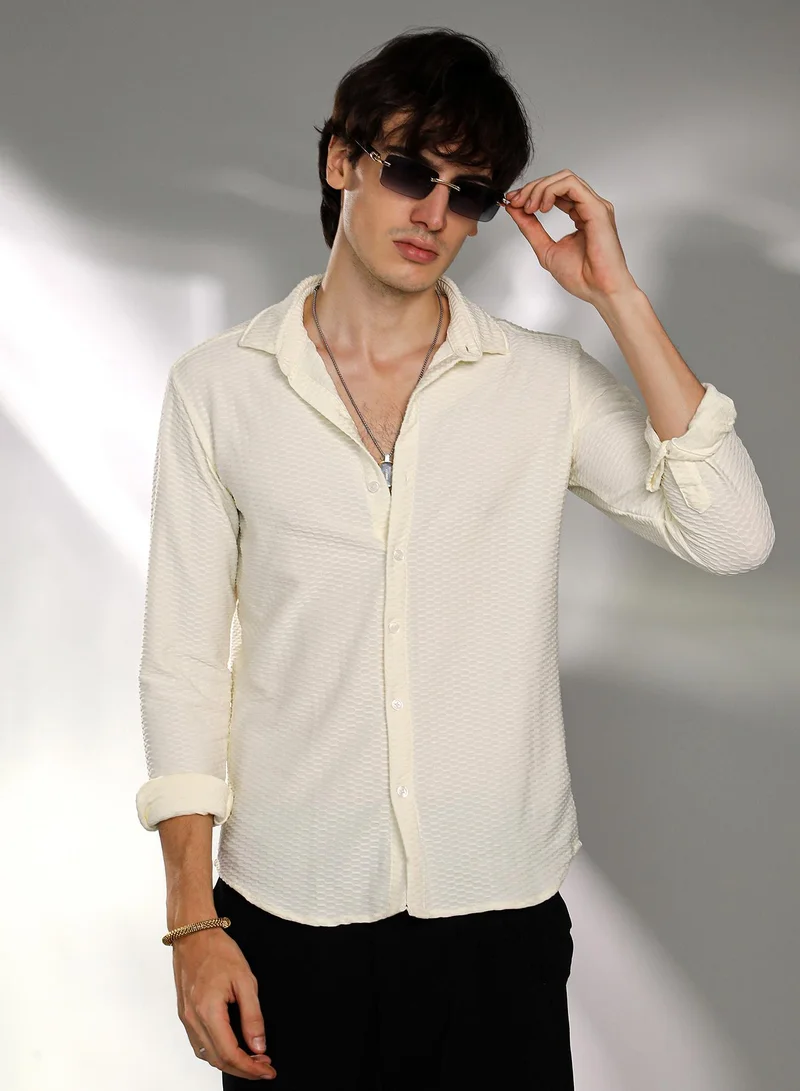 Campus Sutra Men's Pale Yellow Hive-Textured Shirt For Casual Wear | Spread Collar | Long Sleeve | Button Closure | Shirt Crafted With Comfort Fit For Everyday Wear