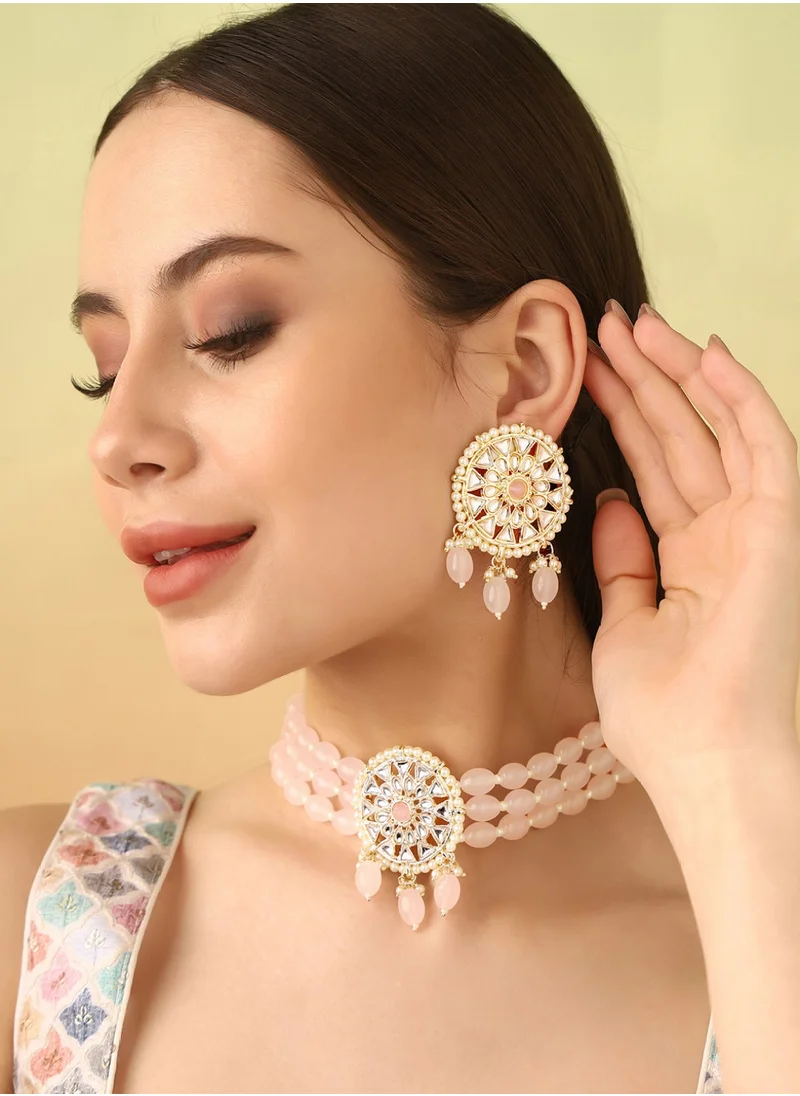 برياسي Kundan Studded Glossy-Finish Choker Necklace with Earrings