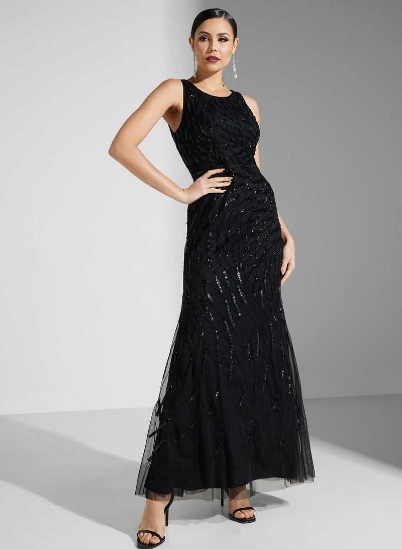Namshi x Sequin Embellished Dress - Image 5