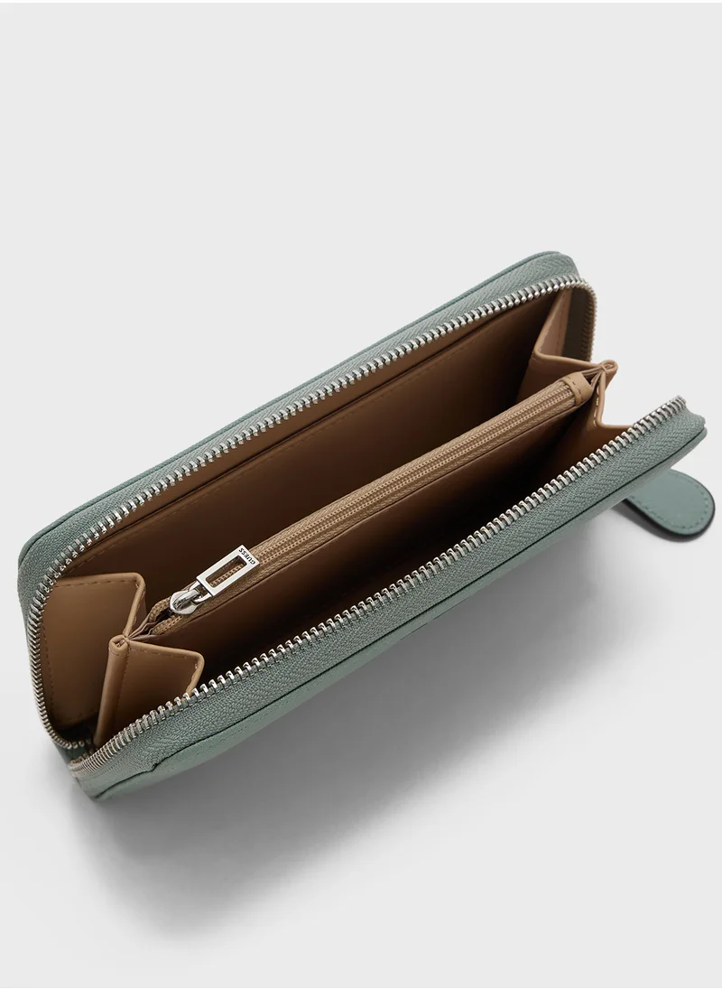 جس Niko Medium Zip Around Wallet
