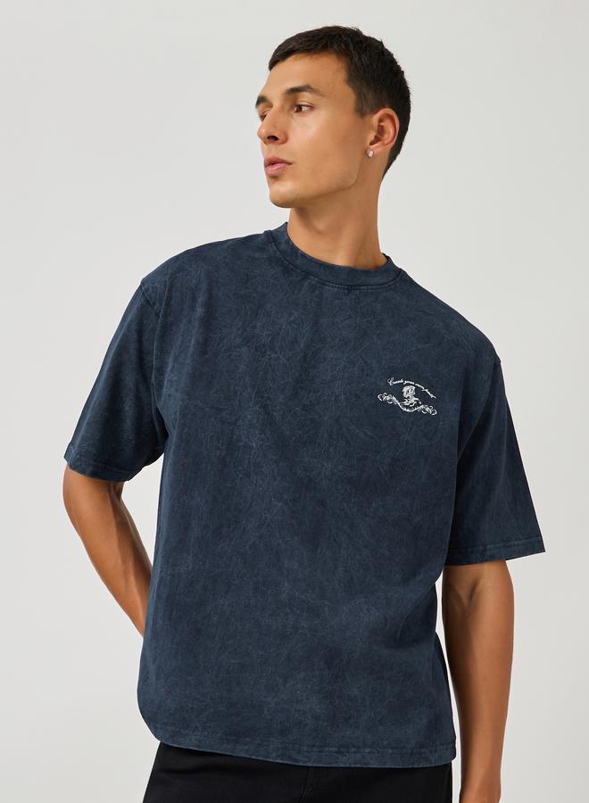 Styli Styli Washed Graphic Print Jersey Oversized T-Shirt  - Image 3