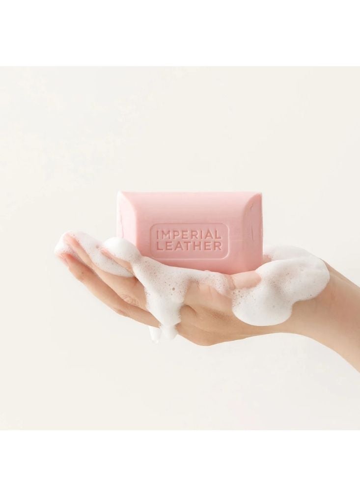 إمبيريال ليزر صابون "إمبريال ليذر" الناعم للجمال - صابون استحمام مرطب لطيف وكريمي (٩٠ جم) - Image 3