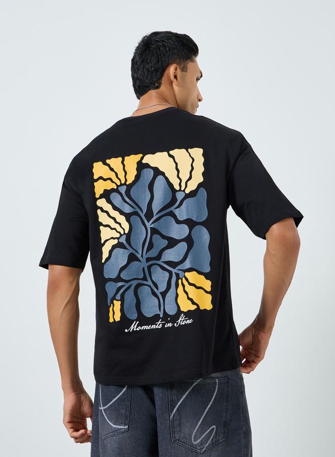 Styli Men Oversized Back Graphic T-Shirt - Image 4