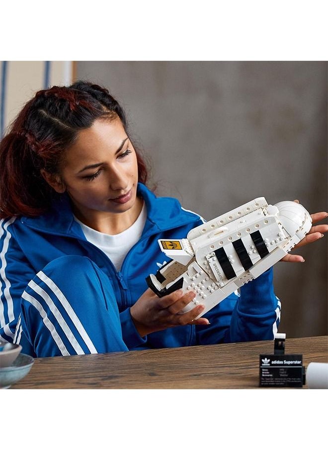 LEGO - Adidas Originals Superstar - Image 1