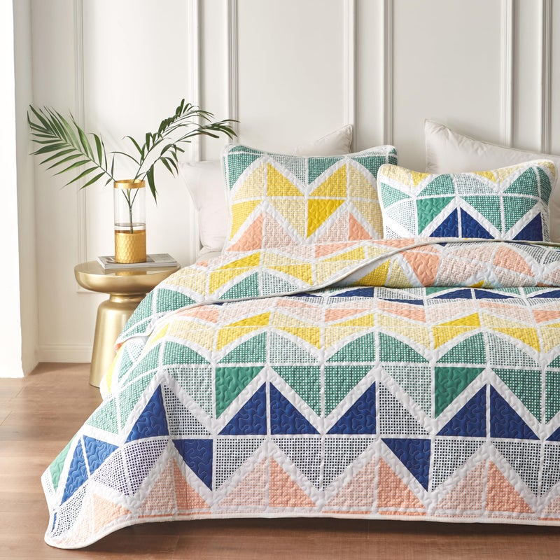 Quilt Set for Summer 3 Piece Reversible Colorful Quilt Set King Size with Navy Green Orange Yellow Cubes Microfiber Lightweight Cool Breathable Bedding Coverlet Set Bedspread for St Patricks Day